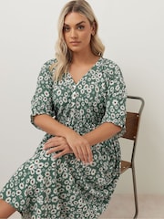 Yours Curve Green Raglan Prairie Dress - Image 5 of 6