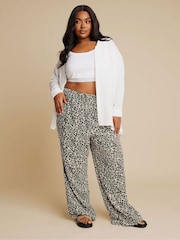 Yours Curve Black Skinny Waistband Linen Trousers - Image 2 of 5
