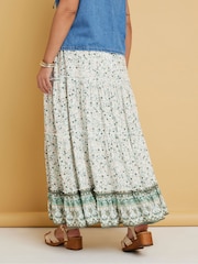 Yours Curve Green Tiered Boho Skirt - Image 3 of 10