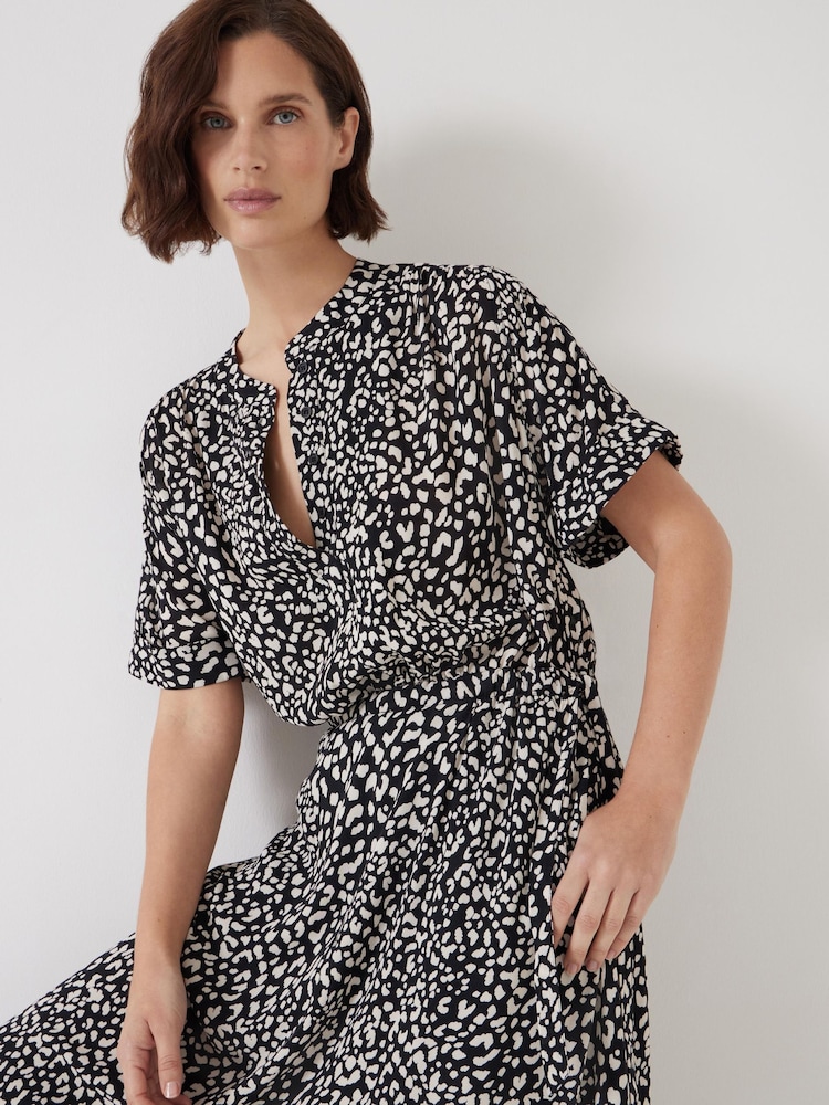 Hush Bedrucktes Kurzarm-Midi-Hemdkleid - Bild 2 von 5 Hush Bedrucktes Kurzarm-Midi-Hemdkleid - Bild 2 von 5