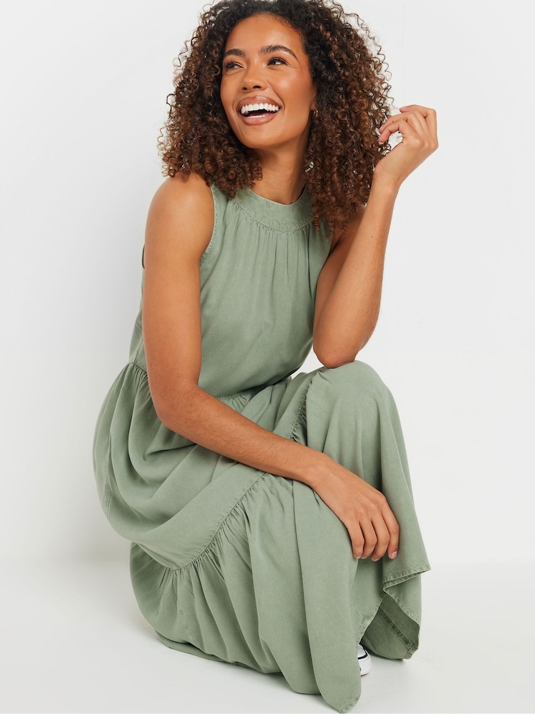 slim fit dress slacks Mallorca Acid Green Tiered Maxi Dress – SILKROSE main image 0
