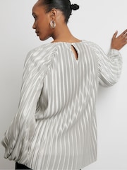 Joanna Hope Silver Plisse Balloon sleeve Blouse - Image 2 of 4