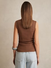 Reiss Toffee Brown Trudy Ribbed Ruched Waist Vest - Image 5 of 6