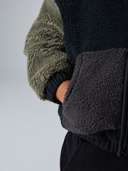 سترة صوف بألوان متباينة للأولاد الصغار من smALLSAINTS Underground - صورة 5 من 12