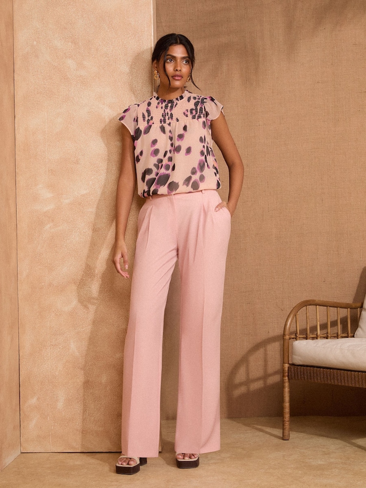 Love & Roses Pink Leopard Print Short Sleeve Shirred Blouse - Image 2 of 4