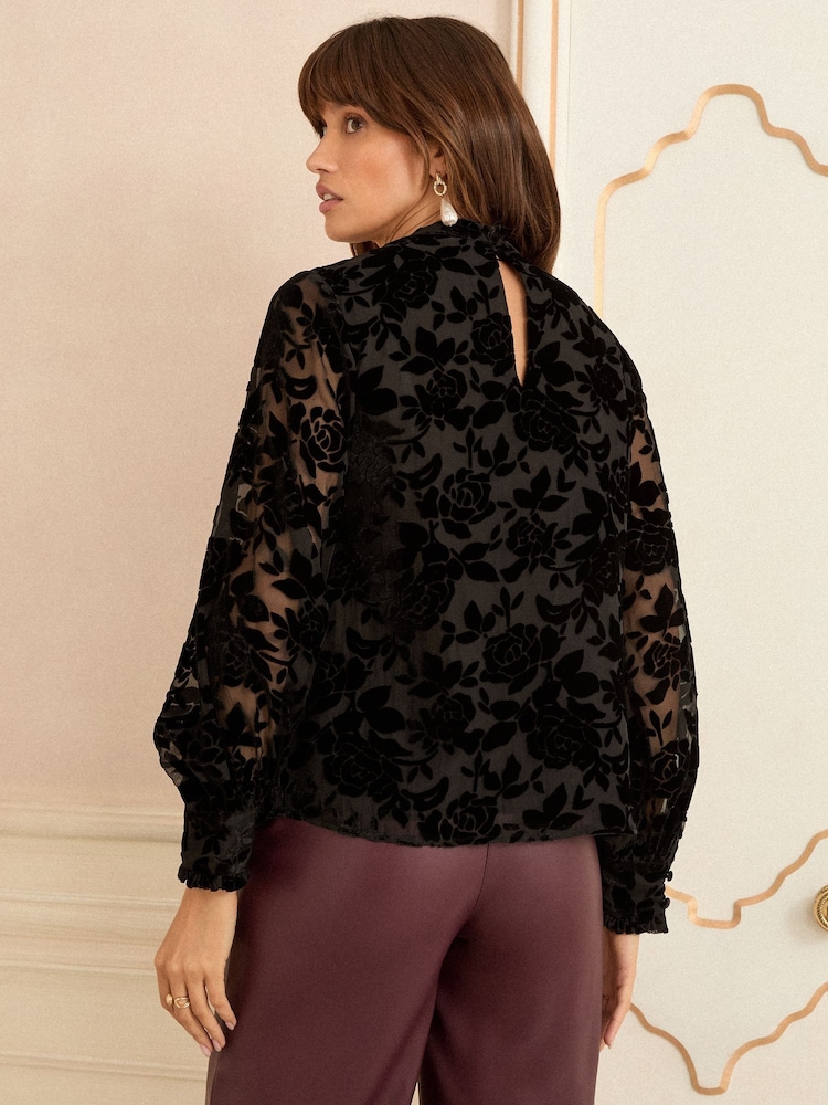 Love & Roses Black Velvet Burnout Long Sleeve Pussybow Blouse - Image 4 of 4