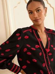 Love & Roses Black Lips Print Notch Neck Long Sleeve Blouse - Image 2 of 4