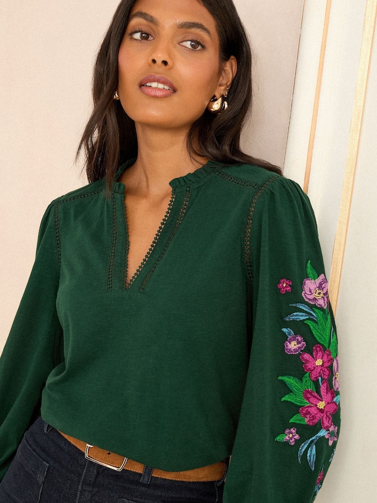 Love & Roses Forest Green Emroidered Sleeve Jersey Top - Image 4 of 4