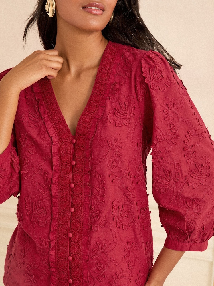 Love & Roses Red 3D Floral Print 3/4 Sleeve V-Neckline Blouse - Image 2 of 4 Love & Roses Red 3D Floral Print 3/4 Sleeve V-Neckline Blouse - Image 2 of 4