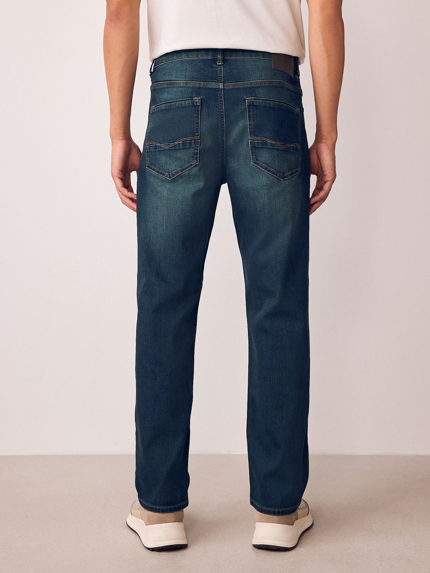 インディゴ味 Buy Indigo Blue Straight Fit Authentic Stretch Denim Jeans from
