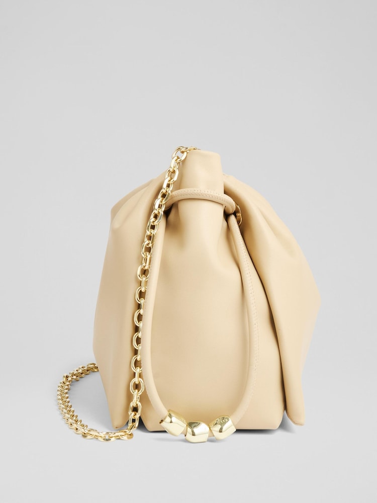 Bolsa transversal LK Bennett Kendra Amber com contas de couro - Imagem 2 de 4