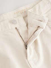 Ecru White Regular Tapered Fit Vintage Wash Denim Jeans - Image 8 of 9
