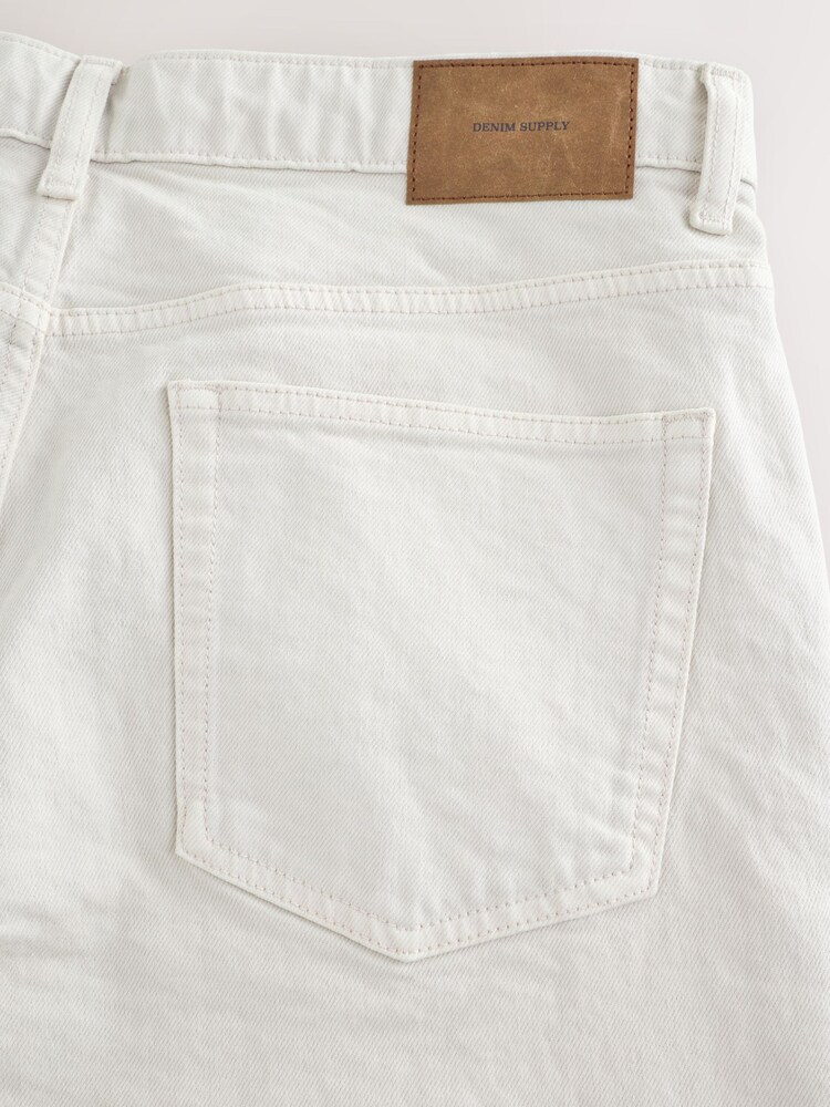 Ecru White Relaxed Tapered Fit Vintage Wash Denim Jeans - Image 10 of 10 Ecru White Relaxed Tapered Fit Vintage Wash Denim Jeans - Image 10 of 10