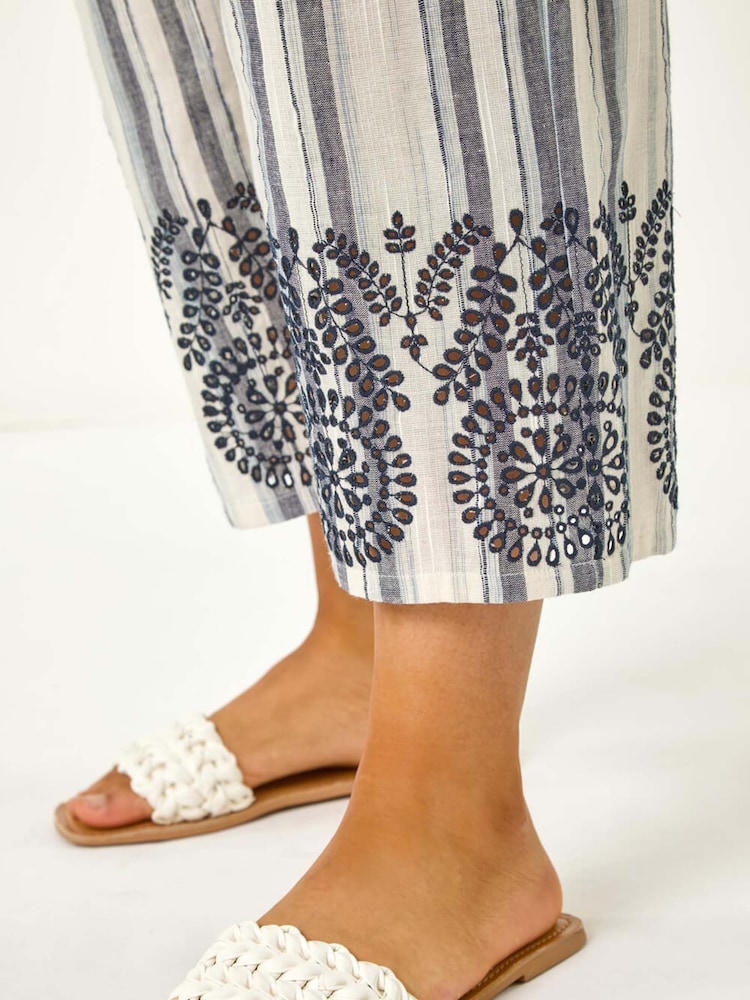 Roman Black Curve Cropped Broderie Trousers - Image 5 of 5