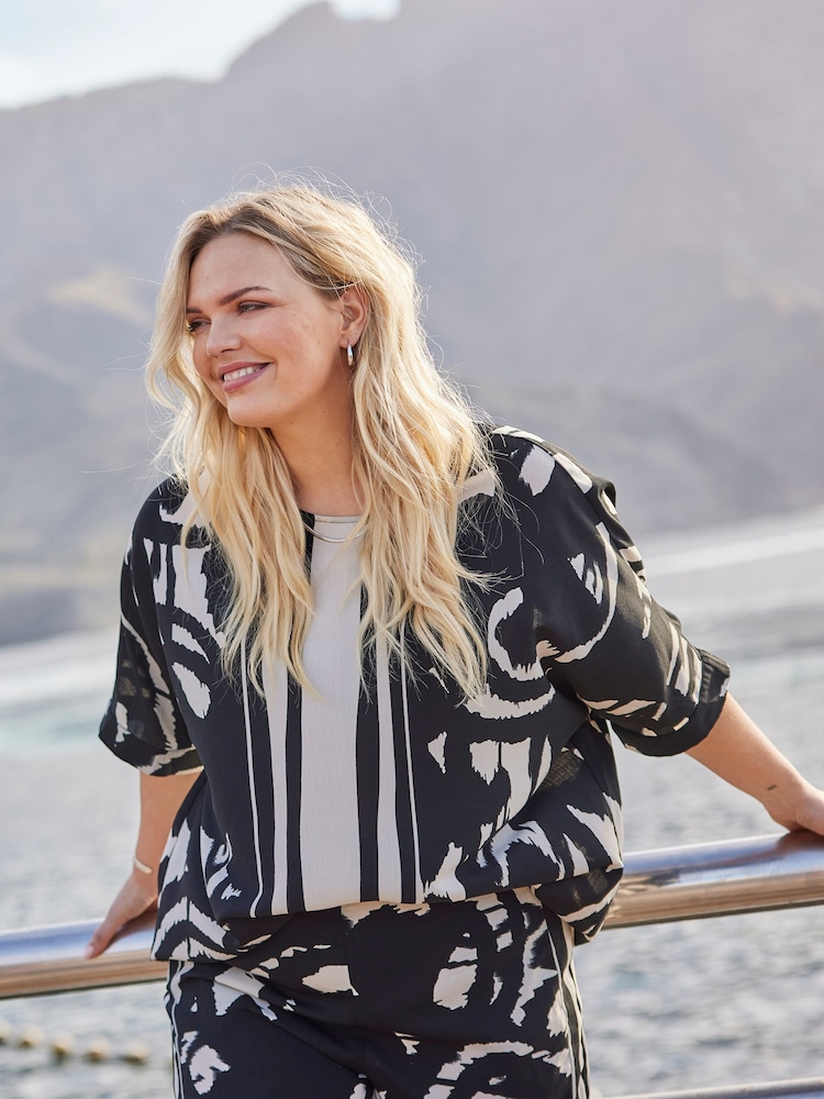 ONLY Curve Black Contrast Stripe Blouse - Image 1 of 8