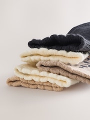 Monochrome Baby Socks 5 Pack (0mths-2yrs) - Image 2 of 3