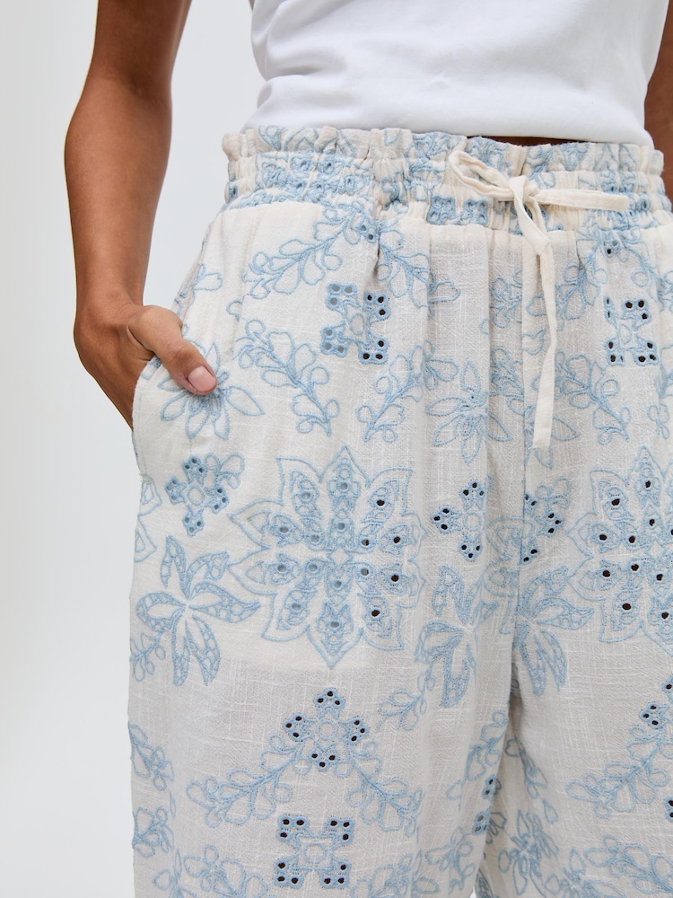 Raffya Cream Cherice 100% Cotton Trousers - Image 5 of 5