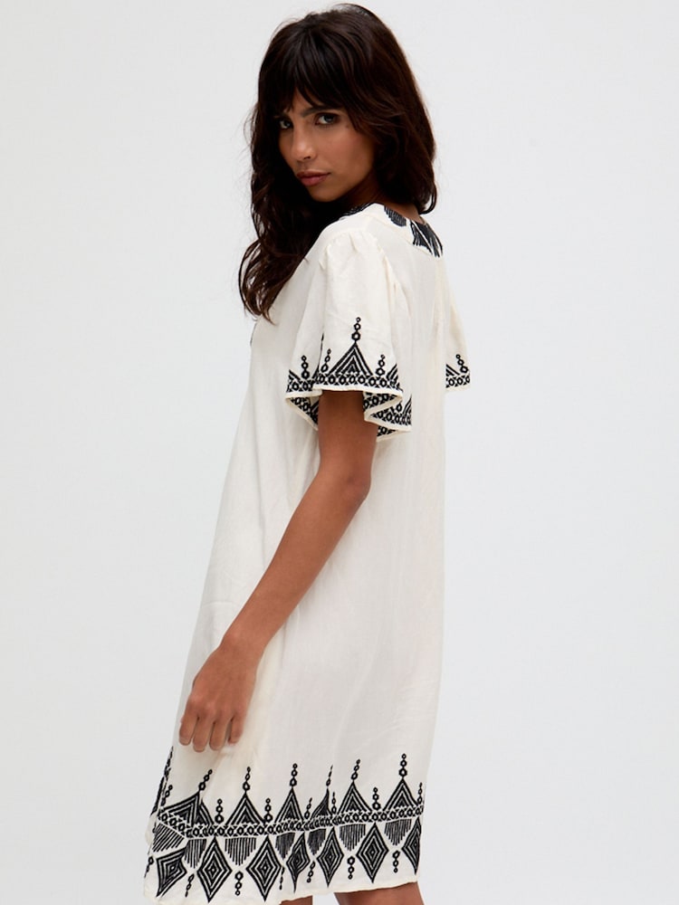 Raffya Cream Dove Cream Jemilla Jacquard Cotton Dress - Image 2 of 5