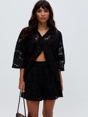 Raffya Shelli Cut Out Embrodiered Co-Ord 100% Cotton Shorts - Imagen 4 de 7