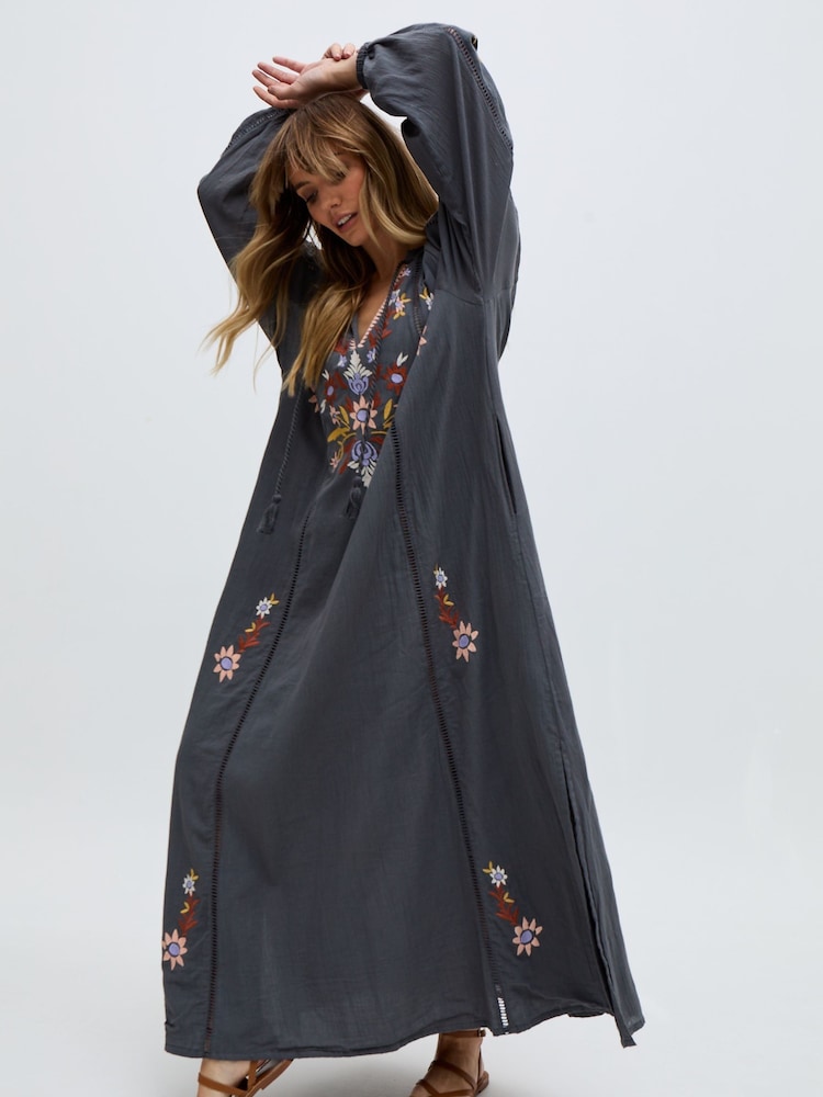 Raffya Grey Grey Edge To Edge Embroidered 100% Cotton Kimono - Image 5 of 5 Raffya Grey Grey Edge To Edge Embroidered 100% Cotton Kimono - Image 5 of 5