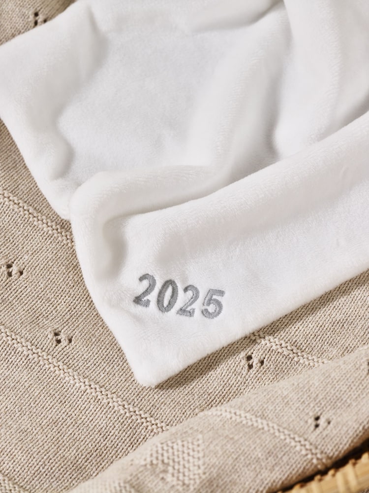 The White Company 2025 Dated Bear Comforter - Image 2 of 3