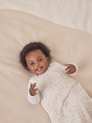 The White Company Crinkle Spring Berries White Sleeping Bag 2.5 Tog - Image 1 of 6