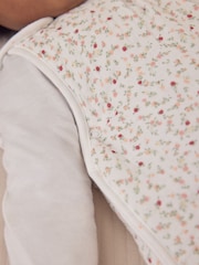The White Company Crinkle Spring Berries White Sleeping Bag 2.5 Tog - Image 4 of 6