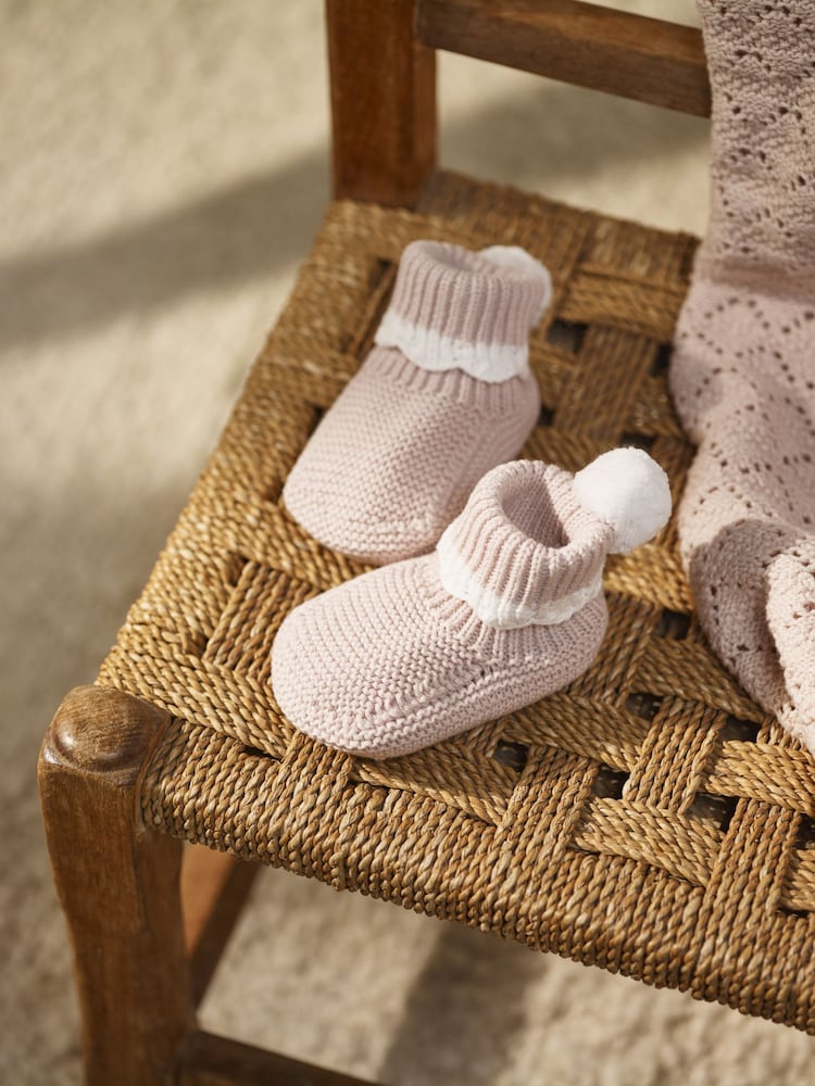 The White Company Pink 100% Cotton Scallop Pom Knitted Pram Booties Shoes - Image 2 of 2