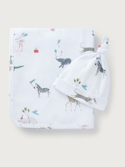 The White Company 100% Organic Cotton Party Animals Print Reversible White Blanket And Hat Set - Imagen 1 de 2