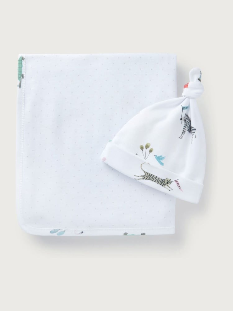 The White Company 100% Organic Cotton Party Animals Print Reversible White Blanket And Hat Set - Imagen 2 de 2