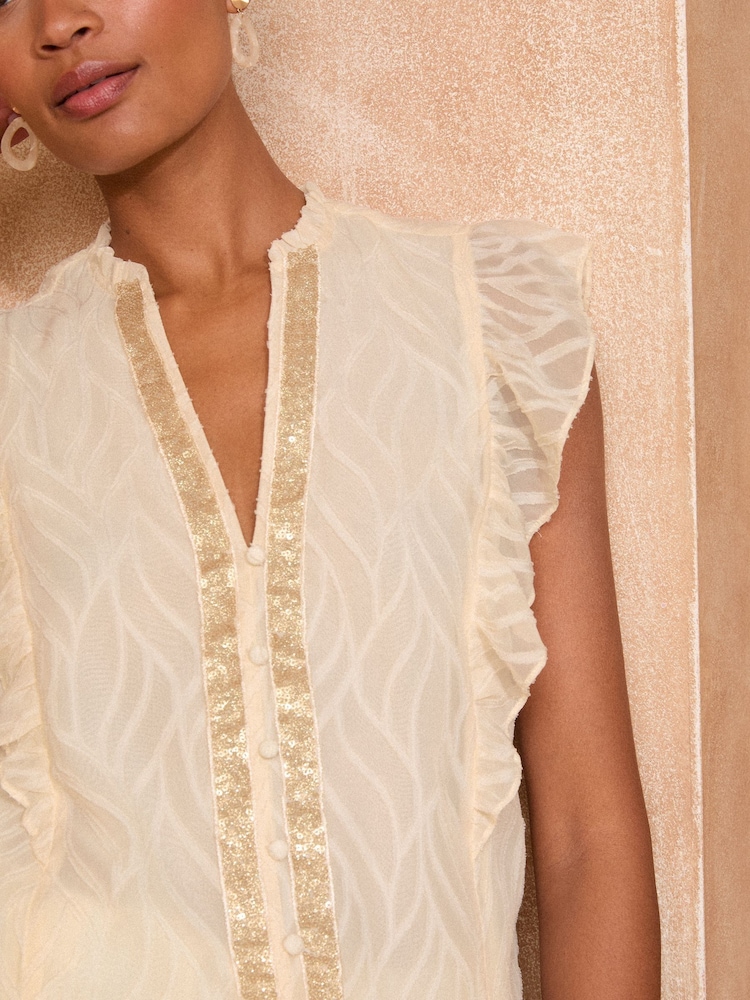 Love & Roses White Ecru Burnout Print Flutter Sleeve V-Neck Blouse - Image 2 of 4 Love & Roses White Ecru Burnout Print Flutter Sleeve V-Neck Blouse - Image 2 of 4