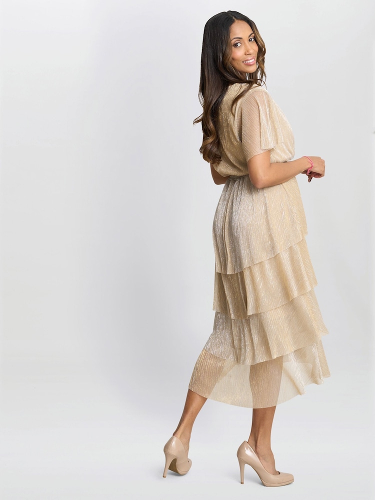 Gina Bacconi Gold Cheri Metallic Knit Tiered Dress - Imagen 2 de 5 Gina Bacconi Gold Cheri Metallic Knit Tiered Dress - Imagen 2 de 5