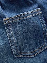 Denim in dunkler Waschung - Jeans mit weitem Bein (3 M.–7 J.) - Bild 9 von 9