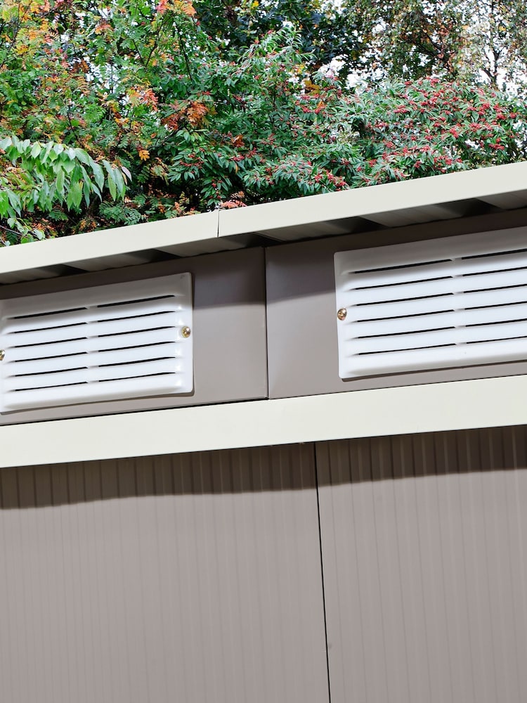 Rowlinson Light Grey Trentvale 6 x 4ft Metal Garden Pent Shed, Foundation Kit & Assembly - Image 2 of 5