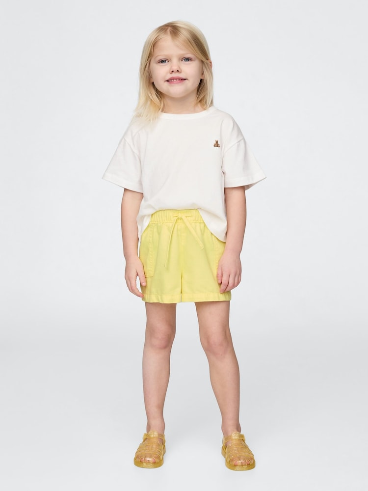 Galben - Pantaloni scurți Gap UltraSoft cu talie elastică (6luni-5ani) - Imaginea 1 din 4