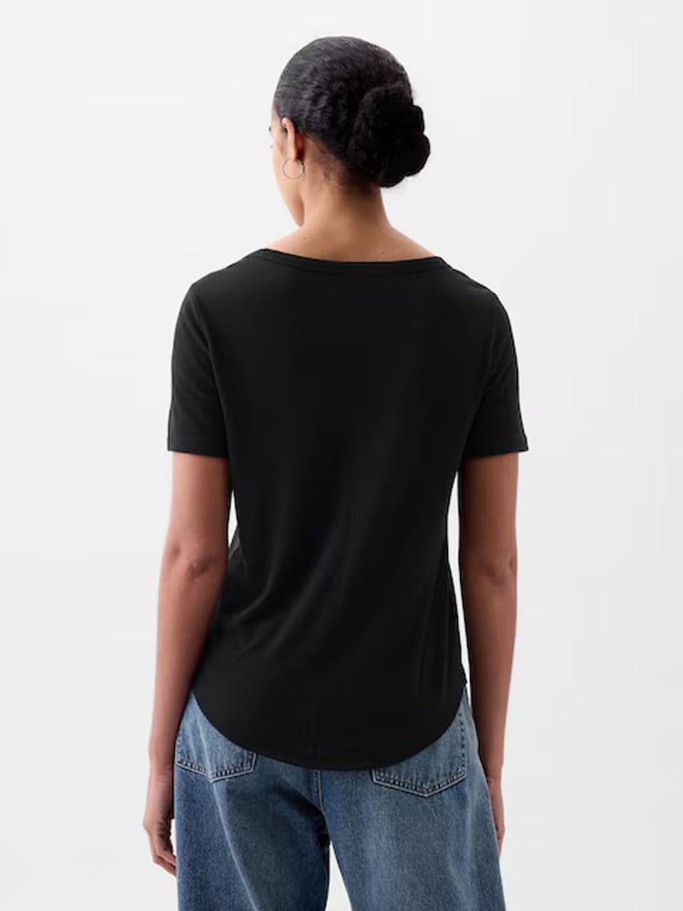 Negro - Camiseta de manga corta con cuello redondo de mezcla de lino de Gap - Imagen 2 de 7 Negro - Camiseta de manga corta con cuello redondo de mezcla de lino de Gap - Imagen 2 de 7