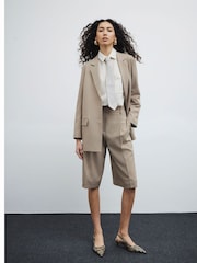 River Island Brown Tailored Shorts - Image 5 of 8