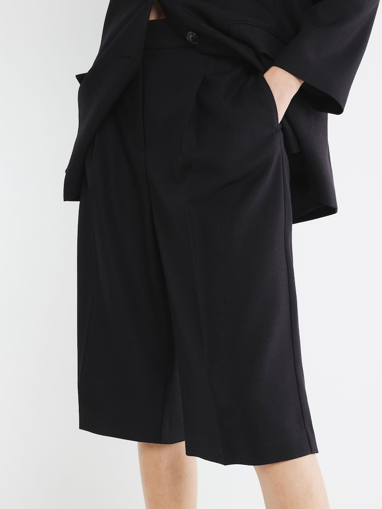 River Island Black Tailored Shorts - Image 1 of 6