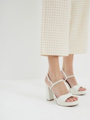 أبيض - River Island Sling Back Platform Sandals - صورة 1 من 6