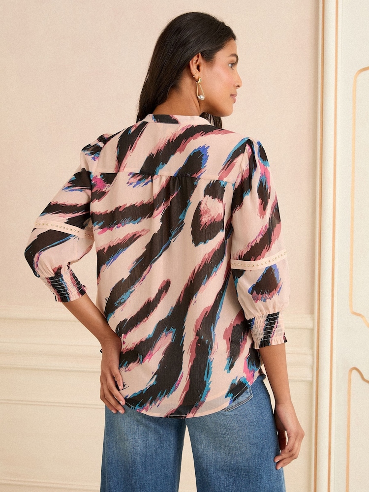 Love & Roses White Ecru Zebra V-Neck Hardware 3/4 Sleeve Blouse - Image 4 of 4 Love & Roses White Ecru Zebra V-Neck Hardware 3/4 Sleeve Blouse - Image 4 of 4