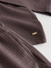 Chocoladebruin - Getextureerde korte pyjama - Afbeelding 9 van 9