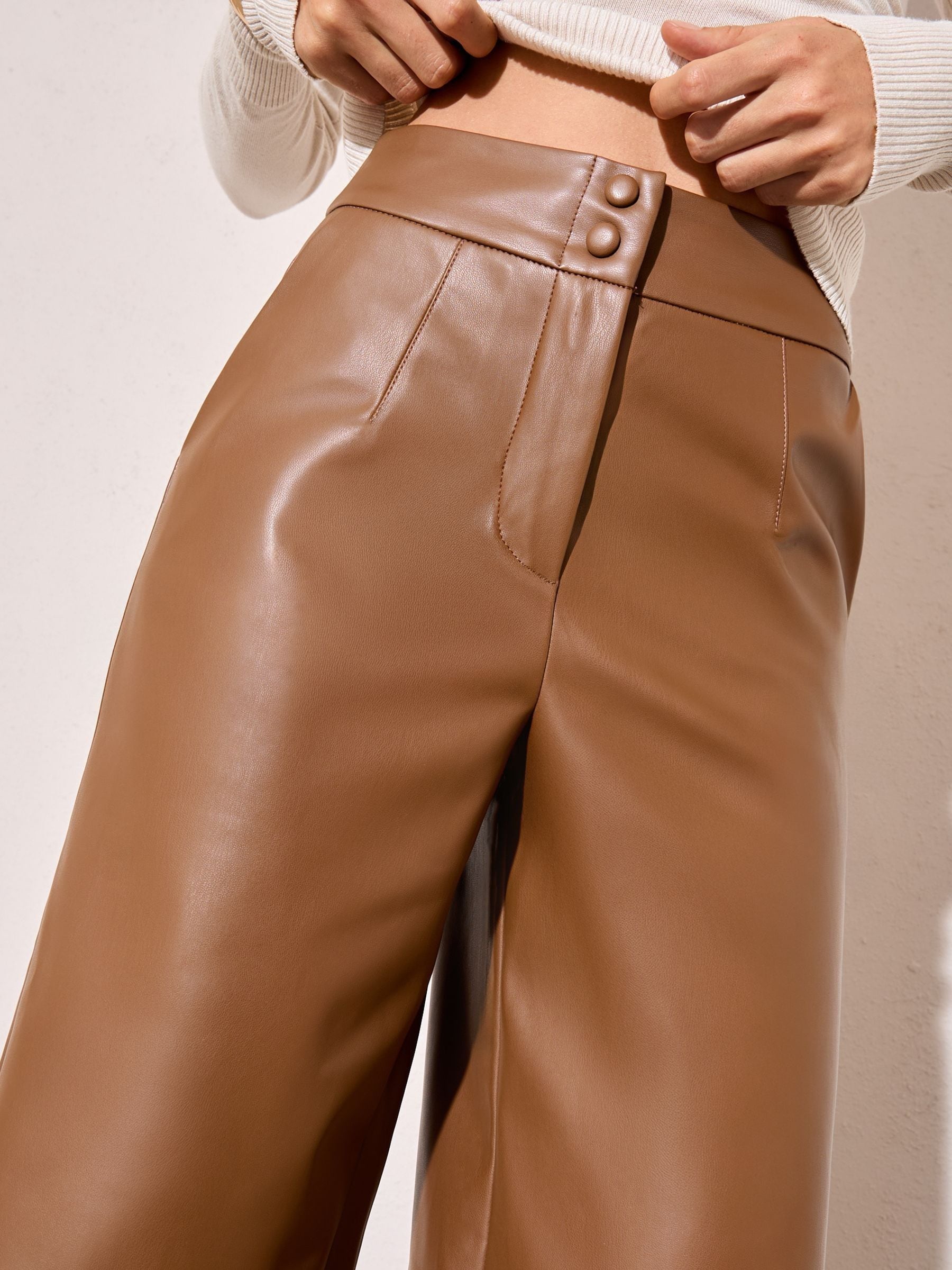THE FEW Precision 茶芯レザーパンツ 29 Buy Friends Like These X Lucy Mecklenburgh Tan Brown Faux Leather
