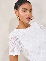 Lipsy Cream 3D Lace T-Shirt - Image 2 of 4