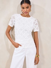 Lipsy Cream 3D Lace T-Shirt - Image 3 of 4
