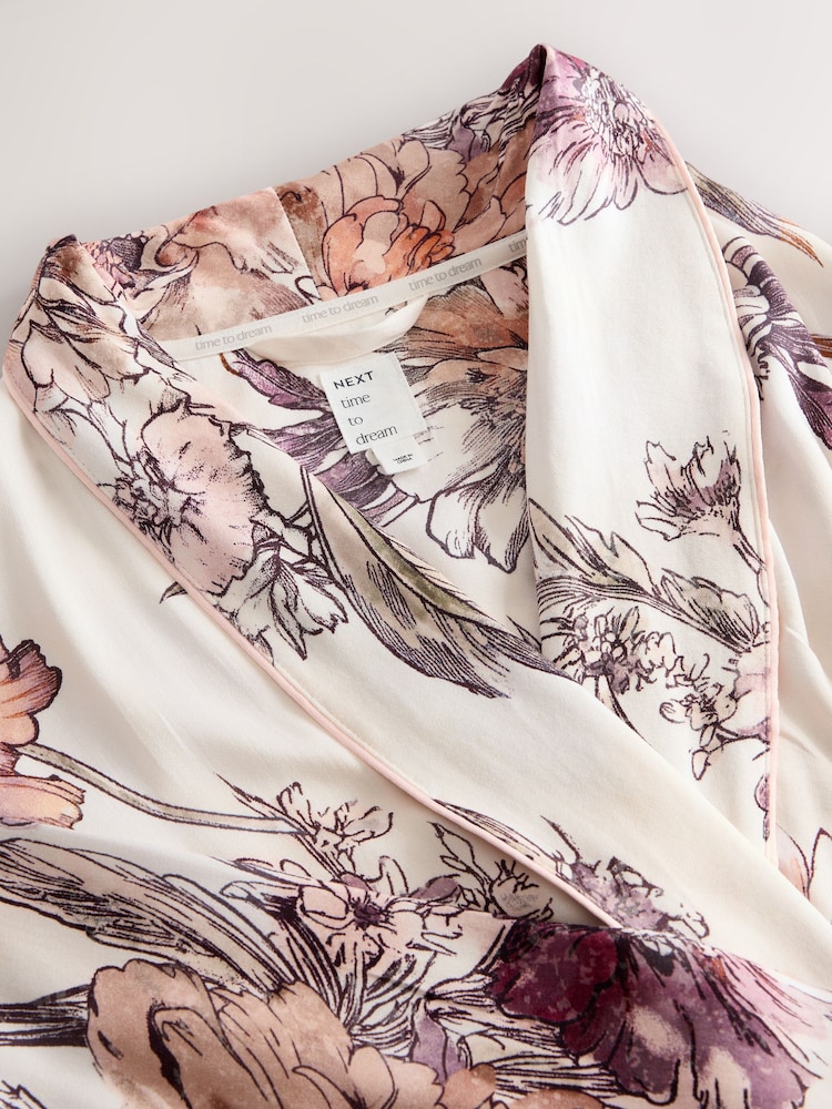 Pink Floral Lightweight Dressing Gown - Image 2 of 11
