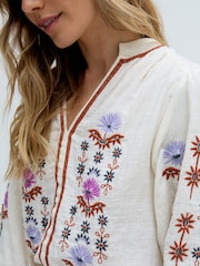 Raffya Light Cream 100% Cotton Dina V-Neck Embroidered Blouses - Image 3 of 7
