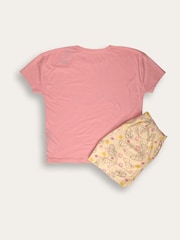 وردي وأبيض - طقم من بيجامة شورت بتصميم شخصية Winnie The Pooh مصنوعة من خامة %100 قطن من Brand Threads - صورة 2 من 3