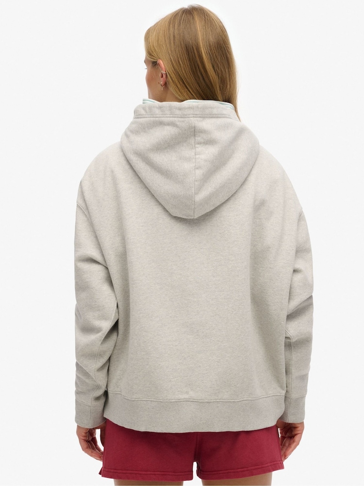 Gris - Superdry Athletic Essentials Relaxed Hoodie - Imagen 2 de 6 Gris - Superdry Athletic Essentials Relaxed Hoodie - Imagen 2 de 6