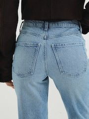 River Island легкие моделирующие джинсы в винтажном стиле - Image 4 of 4