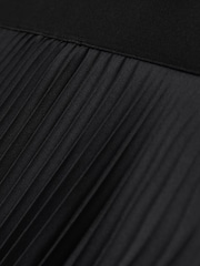 Черный - Reiss Seren Pleated Midi Skirt - Изображение 7 из 7